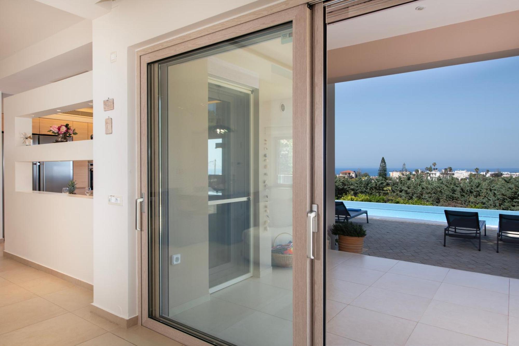 Four Seasons Private Villa - Seaview - Big Heated Pool - Gym - Sport Activities Gúvesz Kültér fotó