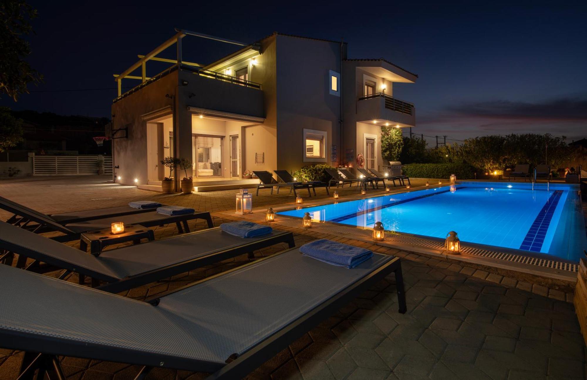 Four Seasons Private Villa - Seaview - Big Heated Pool - Gym - Sport Activities Gúvesz Kültér fotó