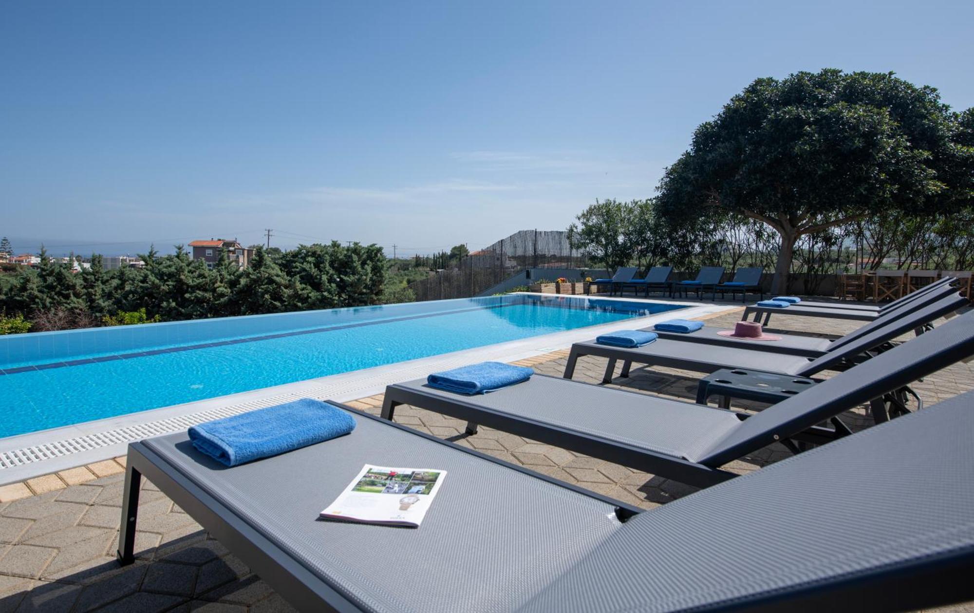 Four Seasons Private Villa - Seaview - Big Heated Pool - Gym - Sport Activities Gúvesz Kültér fotó