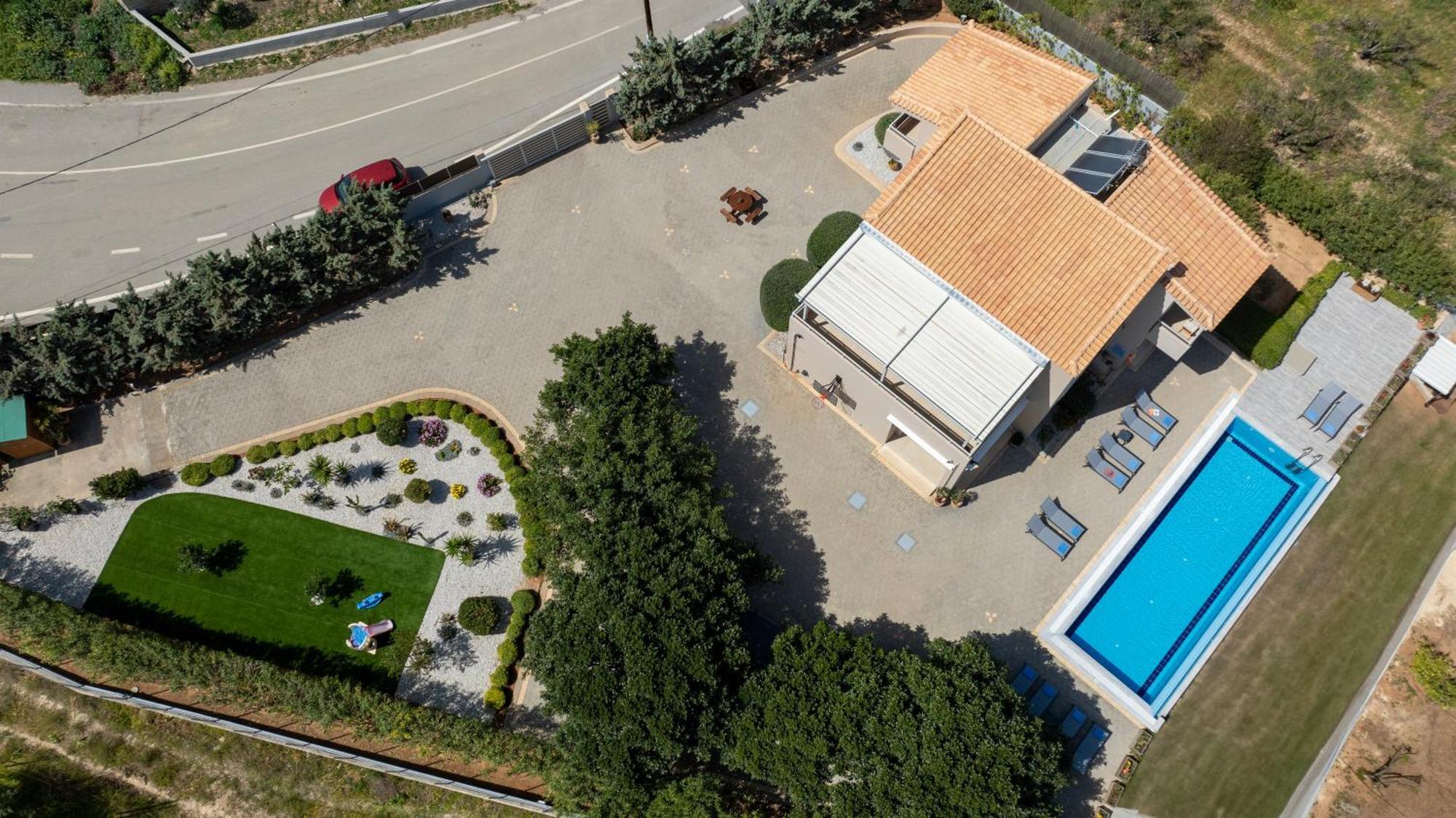 Four Seasons Private Villa - Seaview - Big Heated Pool - Gym - Sport Activities Gúvesz Kültér fotó